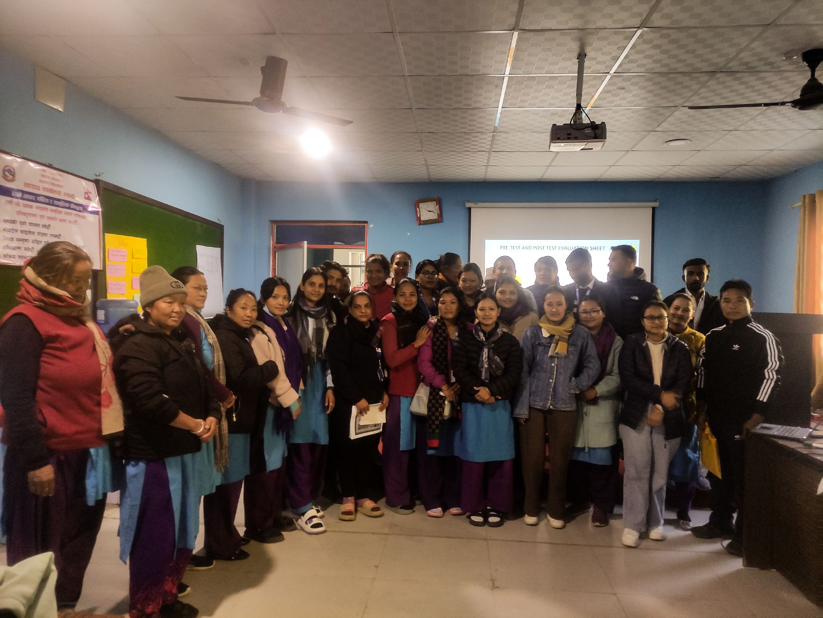 स्वास्थ्यकर्मीहरुको लागि खोप तथा सरसफाई प्रबर्द्धन सम्बन्धि २ दिने पुनर्ताजगी तालिम (दोश्रो ब्याच)